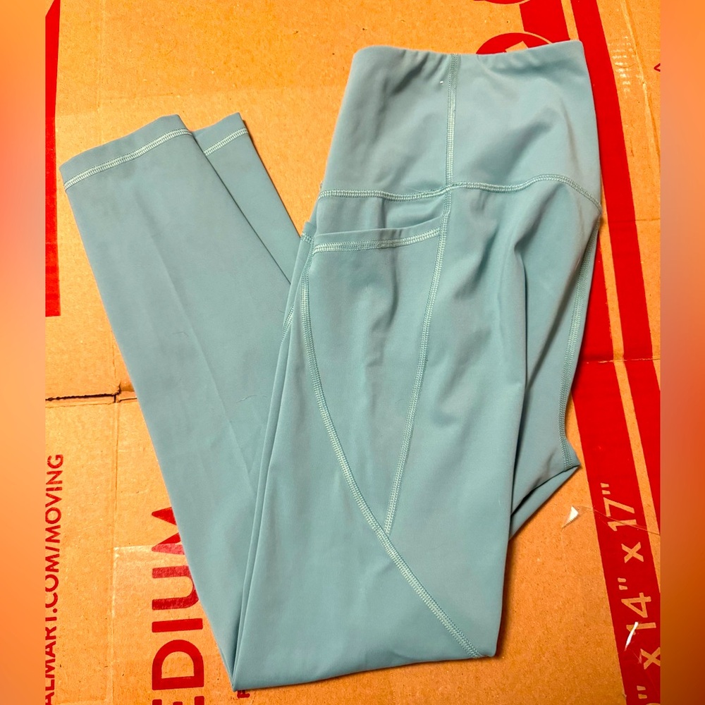 Old Navy powersoft leggings size large